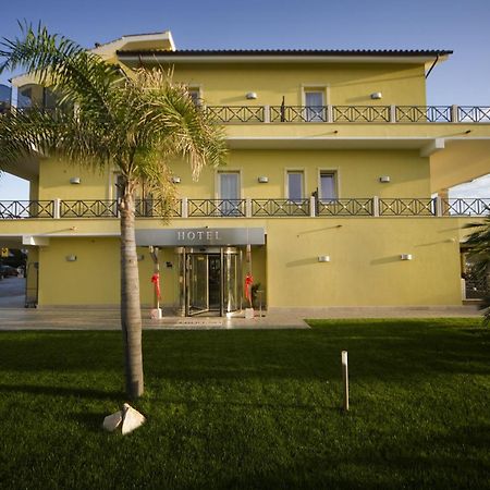 Hotel Villa Tirreno Tarquinia Ngoại thất bức ảnh