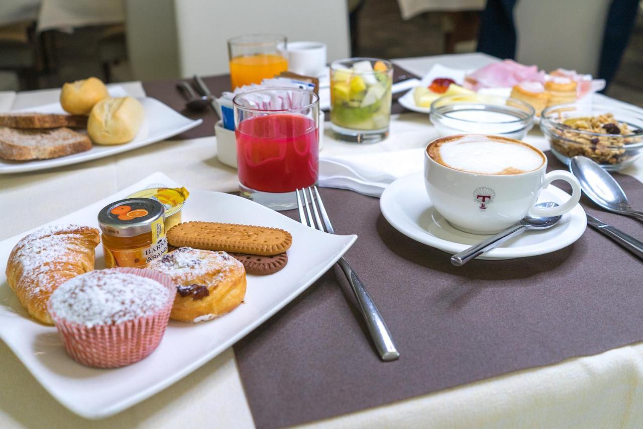 Hotel Villa Tirreno Tarquinia Ngoại thất bức ảnh